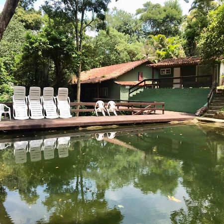 Casa Da Mata Com Piscina Natural Em Condominio Angra dos Reis Eksteriør billede